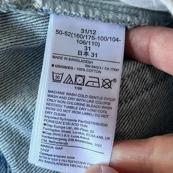 NWOT Women’s Gap “Icon Denim Skirt” Five Pocket Mini Skirt Light Wash SIZE 31/12 - Picture 5 of 6